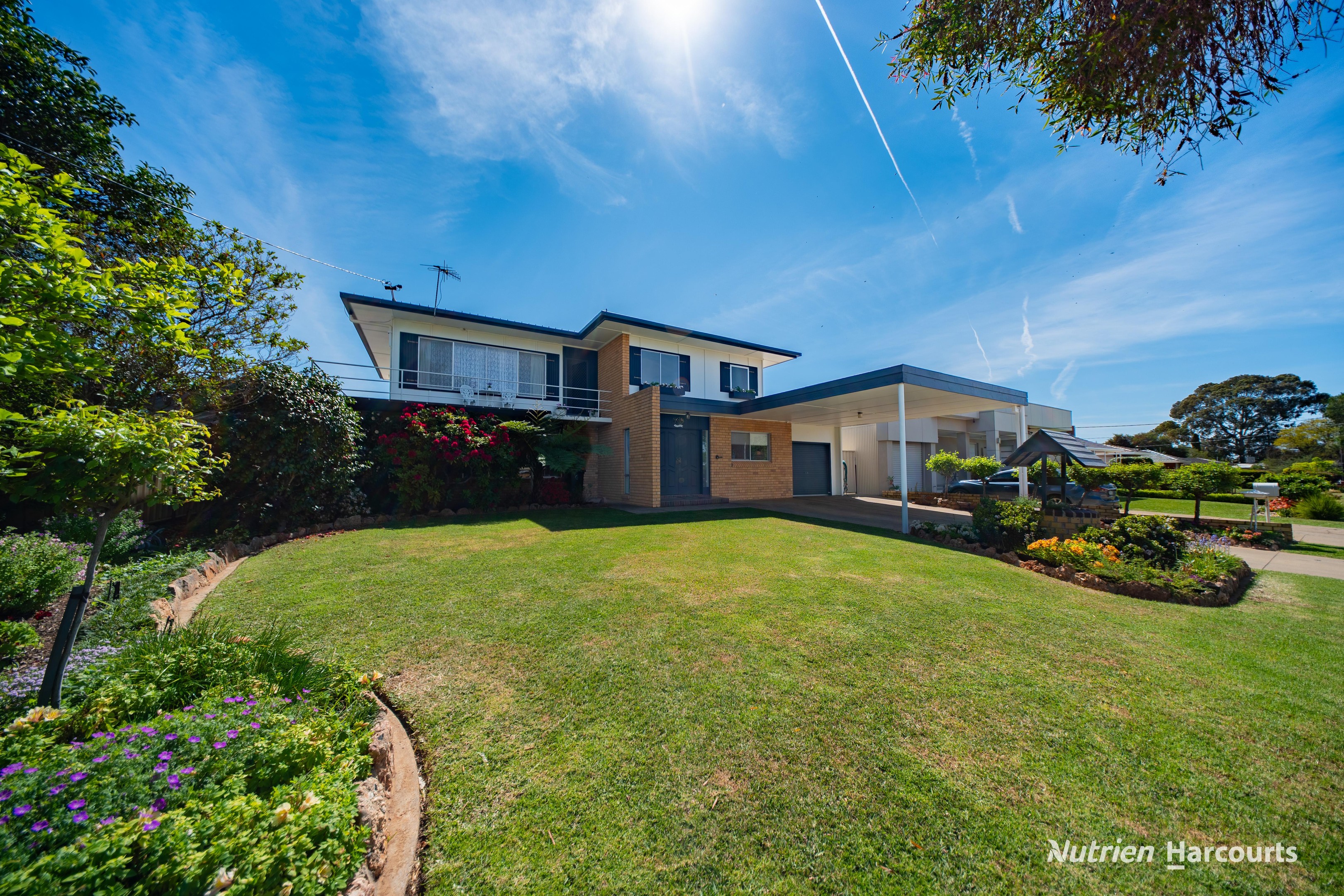 Surprisingly large five bedroom home in sought after East Griffith